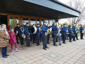 Allerseelen mit Segnung der Gräber auf dem Friedhof in Naumburg (© Karl-Franz Thiede)
